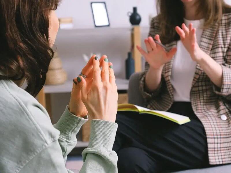 DIALECTICAL BEHAVIOR THERAPY